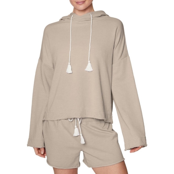 Betsey Johnson Tops - NWT BETSEY JOHNSON TASSELED RAW HEM KIMONO SLEEVE HOODIE